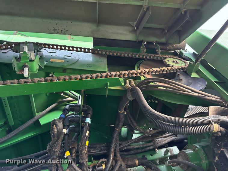 image for item YA1794 2012 John Deere S680S STS combine