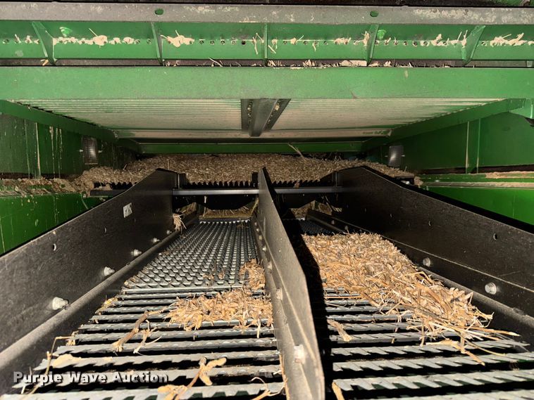 image for item YA1794 2012 John Deere S680S STS combine