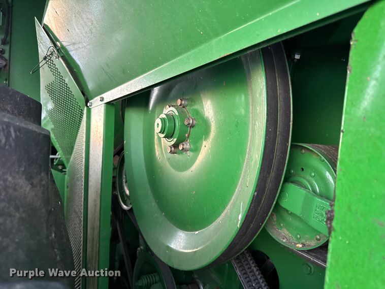 image for item YA1794 2012 John Deere S680S STS combine