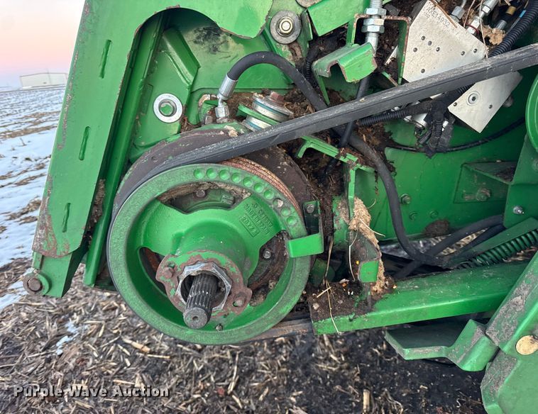 image for item YA1794 2012 John Deere S680S STS combine