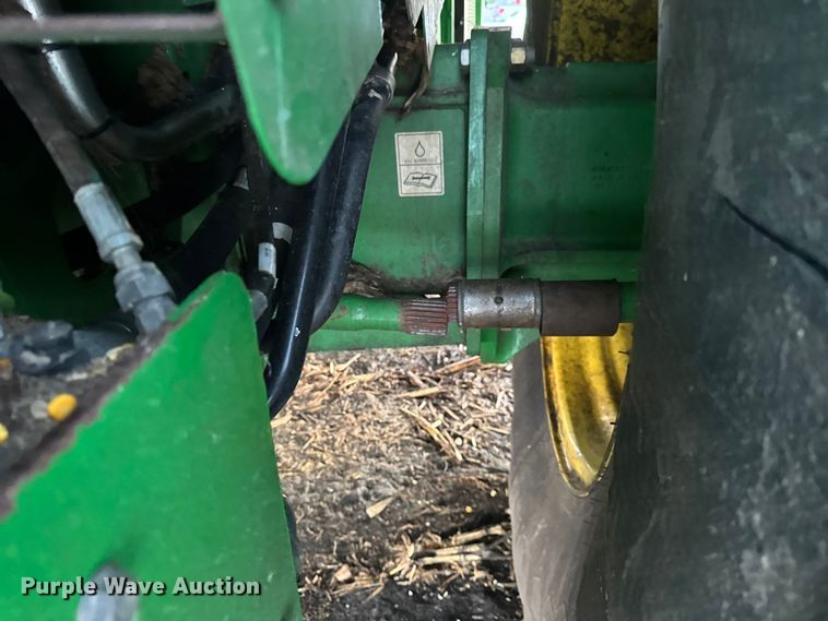 image for item YA1794 2012 John Deere S680S STS combine