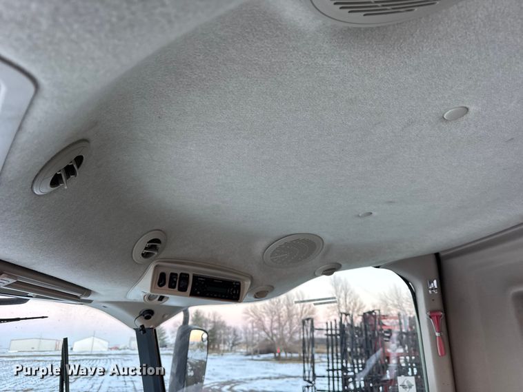 image for item YA1794 2012 John Deere S680S STS combine