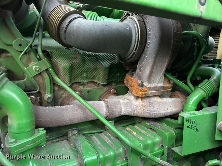 image for item YA1794 2012 John Deere S680S STS combine