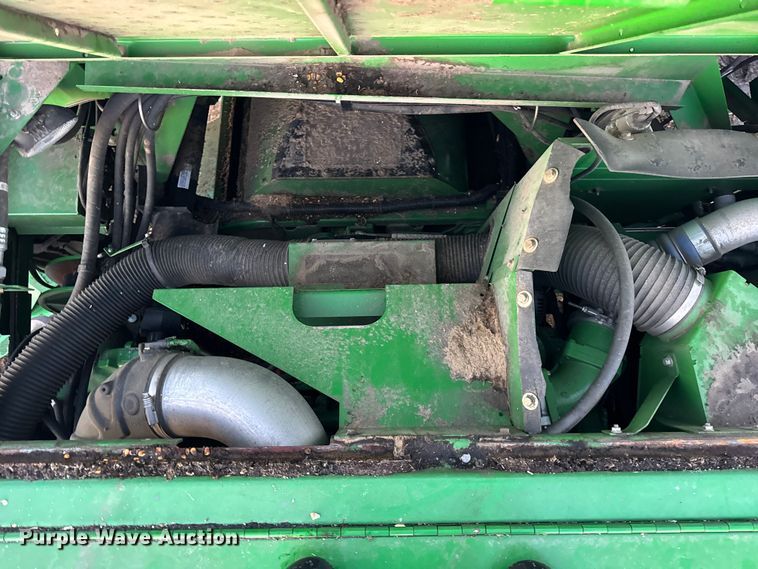 image for item YA1794 2012 John Deere S680S STS combine