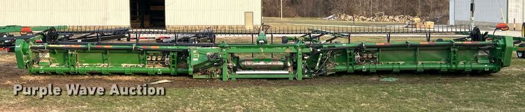 image for item YA1796 2023 John Deere HD50F hinged flex draper head