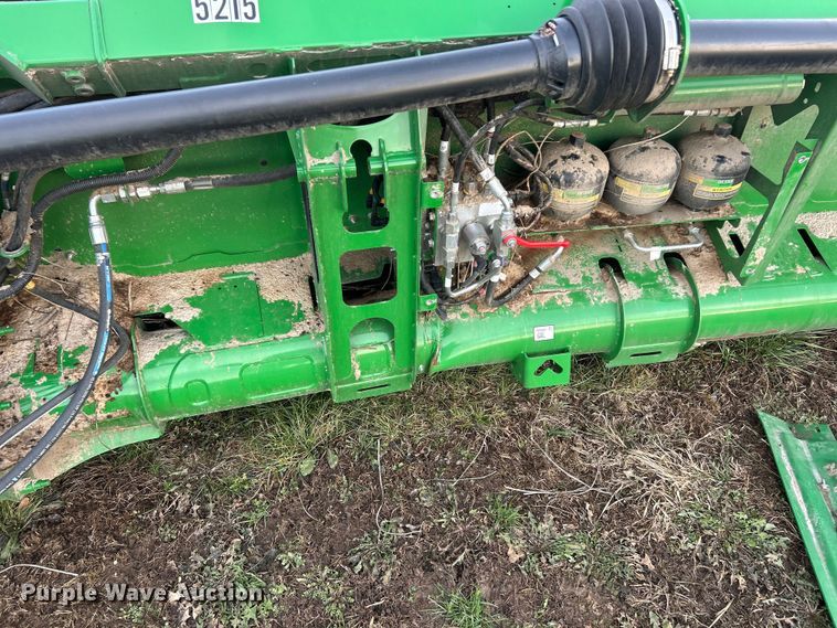 image for item YA1796 2023 John Deere HD50F hinged flex draper head