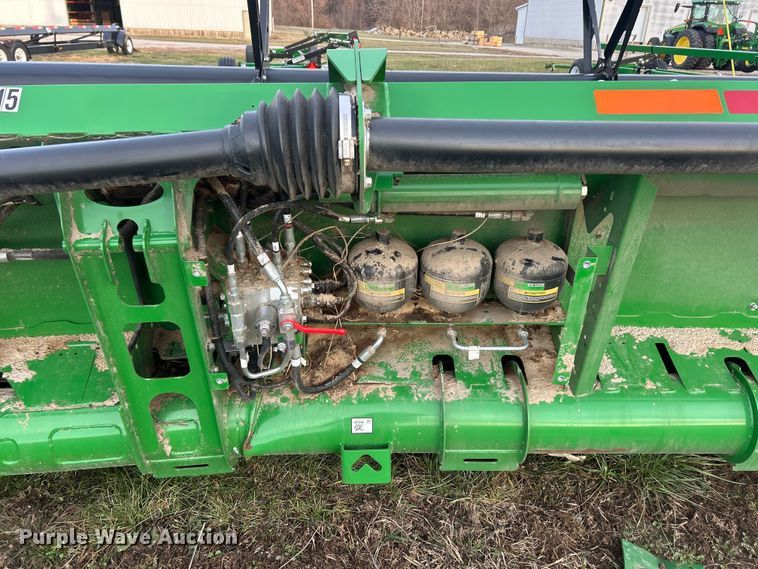 image for item YA1796 2023 John Deere HD50F hinged flex draper head