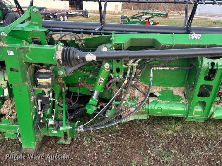 image for item YA1796 2023 John Deere HD50F hinged flex draper head