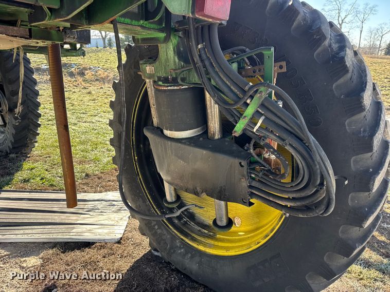 image for item YA1797 2015 John Deere R4038 sprayer