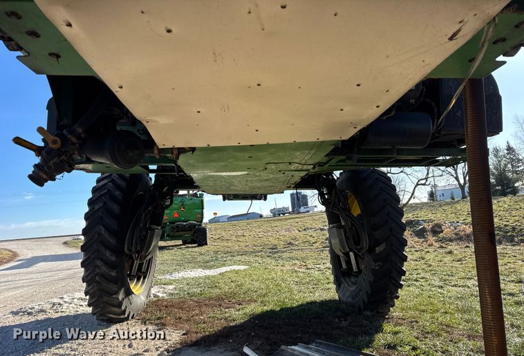 image for item YA1797 2015 John Deere R4038 sprayer