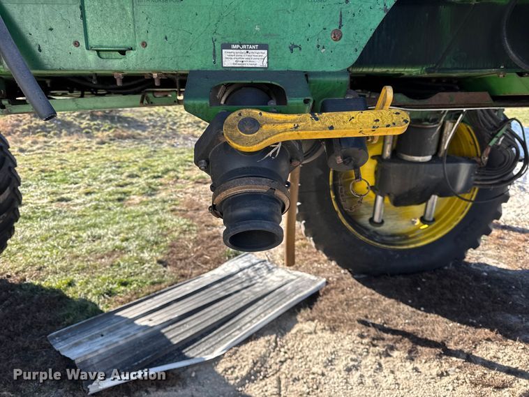 image for item YA1797 2015 John Deere R4038 sprayer