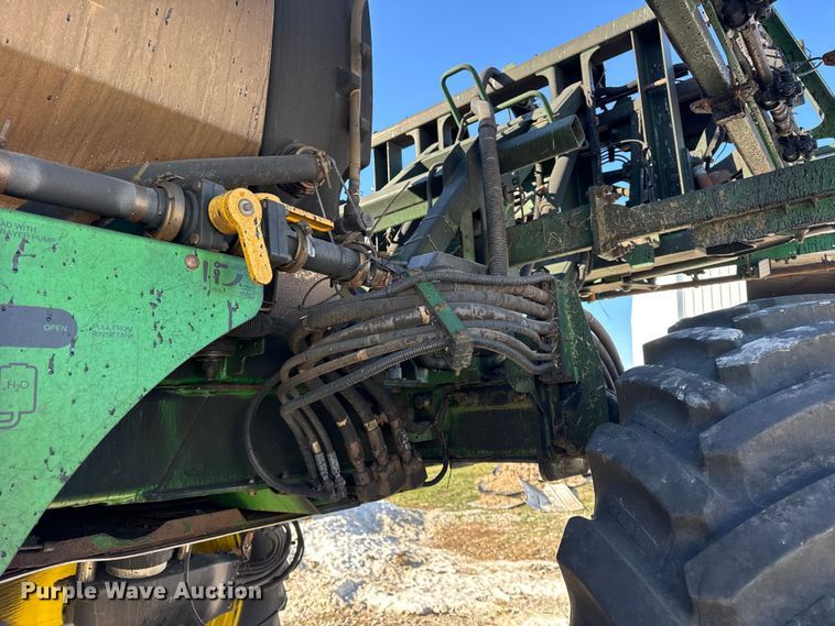 image for item YA1797 2015 John Deere R4038 sprayer