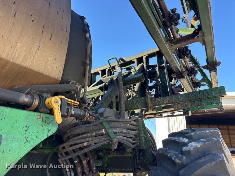 image for item YA1797 2015 John Deere R4038 sprayer