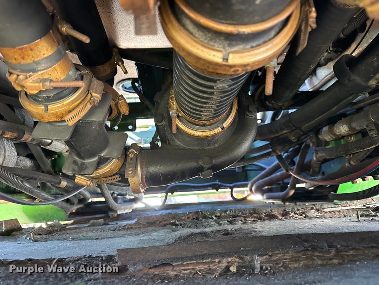 image for item YA1797 2015 John Deere R4038 sprayer