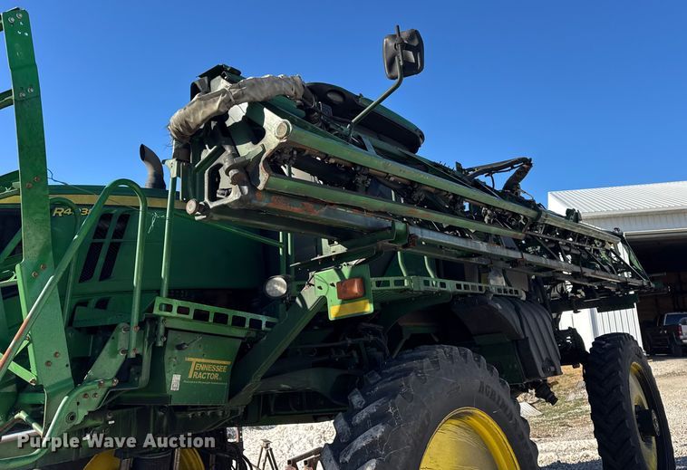 image for item YA1797 2015 John Deere R4038 sprayer