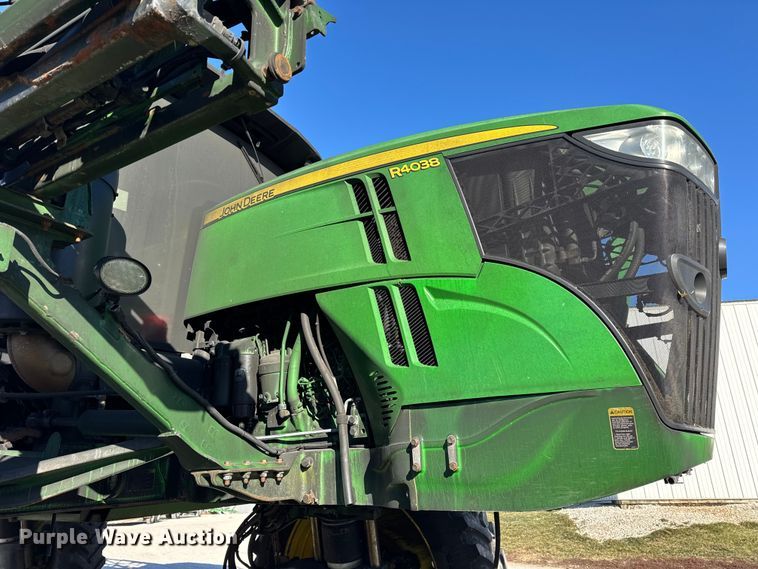 image for item YA1797 2015 John Deere R4038 sprayer