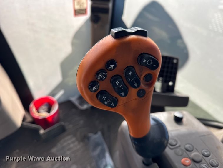 image for item YA1797 2015 John Deere R4038 sprayer