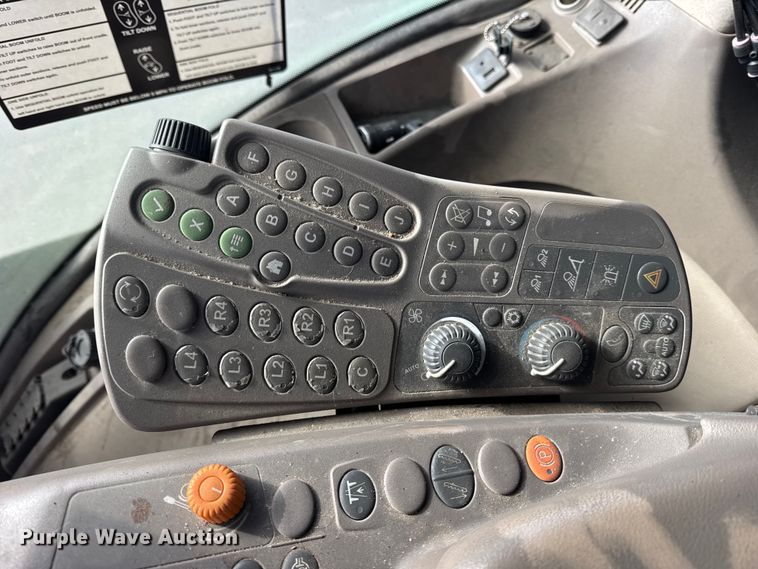 image for item YA1797 2015 John Deere R4038 sprayer