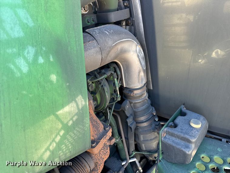 image for item YA1797 2015 John Deere R4038 sprayer