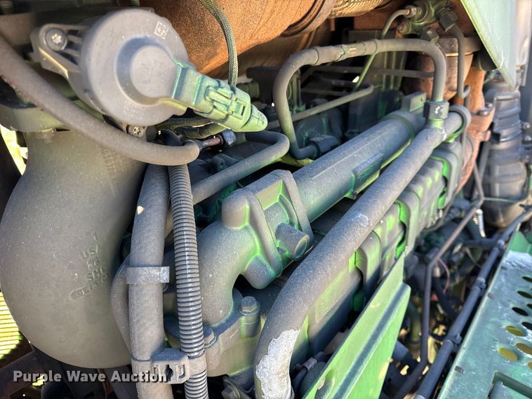 image for item YA1797 2015 John Deere R4038 sprayer