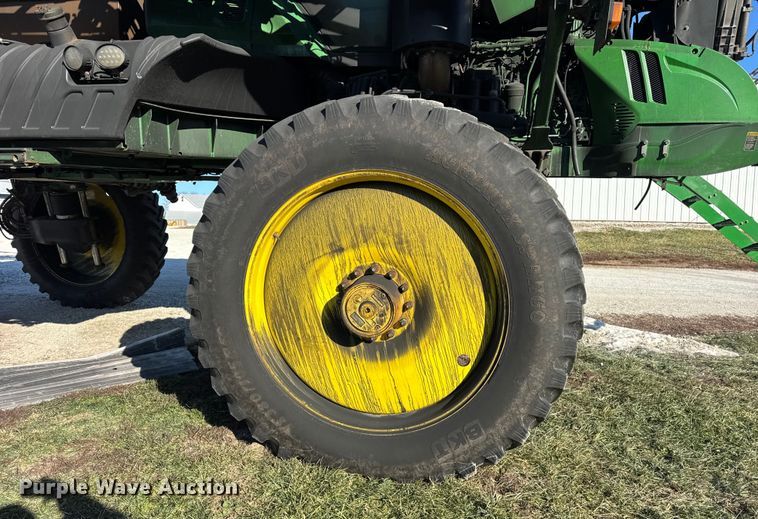 image for item YA1797 2015 John Deere R4038 sprayer