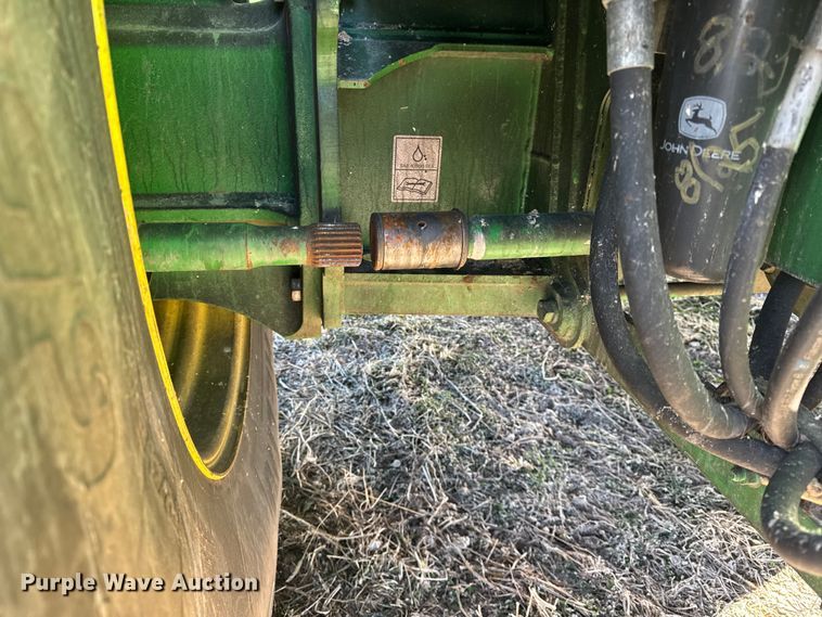 image for item YA1798 2019 John Deere S790 combine