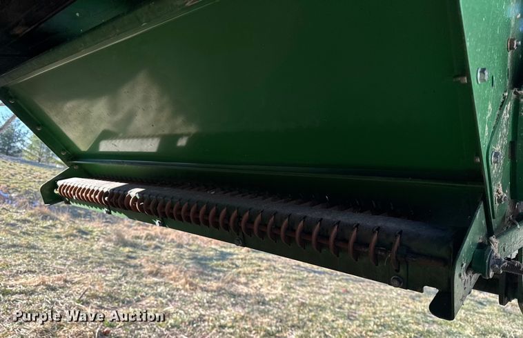 image for item YA1798 2019 John Deere S790 combine