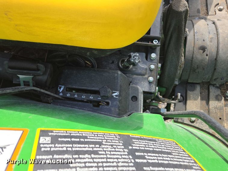 image for item YA1822 2024 John Deere 3043D MFWD tractor