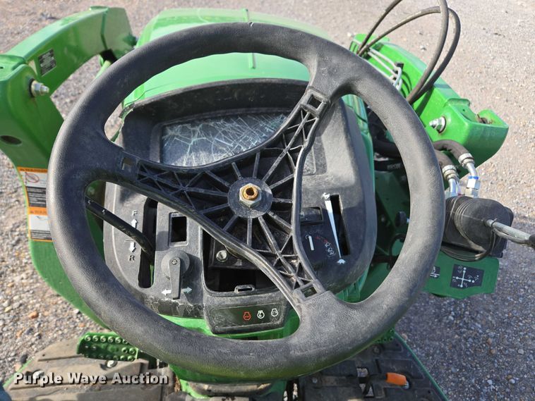 image for item YA1822 2024 John Deere 3043D MFWD tractor
