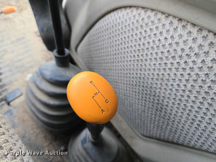 image for item YA1823 2023 John Deere 5090E MFWD tractor