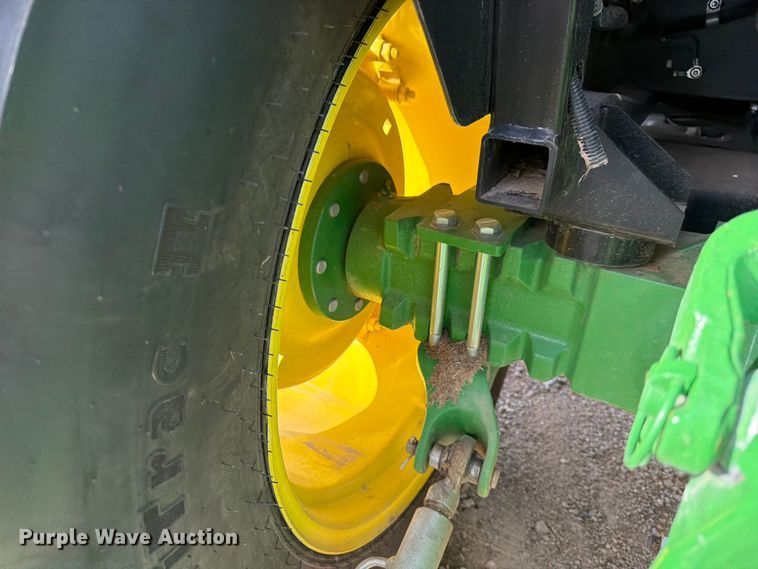 image for item YA1824 2021 John Deere 5075E MFWD tractor