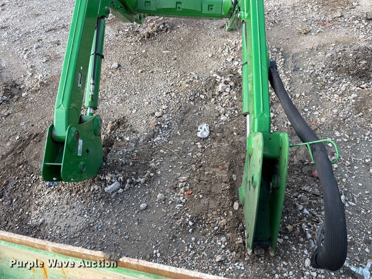 image for item YA1824 2021 John Deere 5075E MFWD tractor