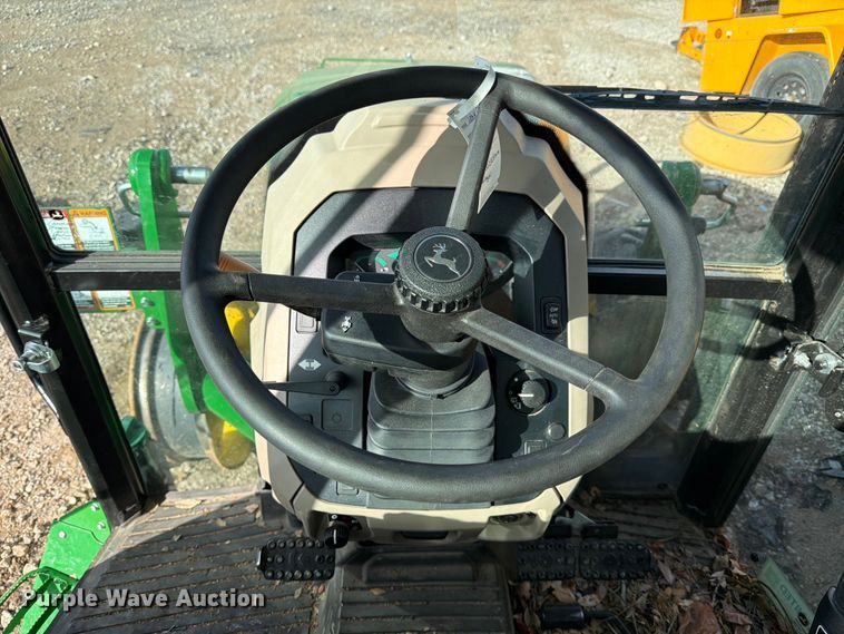 image for item YA1824 2021 John Deere 5075E MFWD tractor