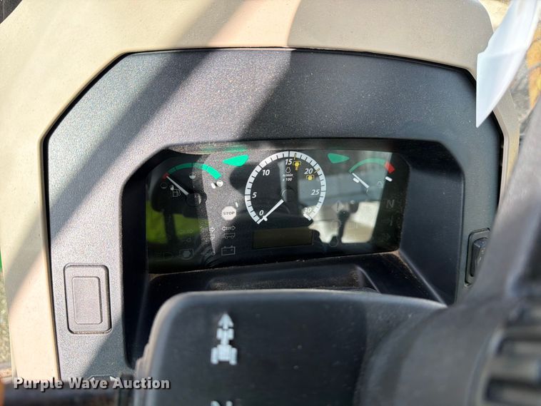 image for item YA1824 2021 John Deere 5075E MFWD tractor