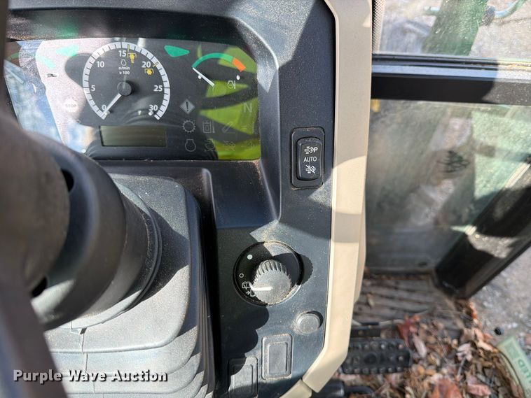 image for item YA1824 2021 John Deere 5075E MFWD tractor