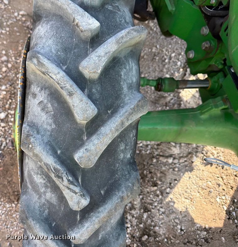 image for item YA1824 2021 John Deere 5075E MFWD tractor