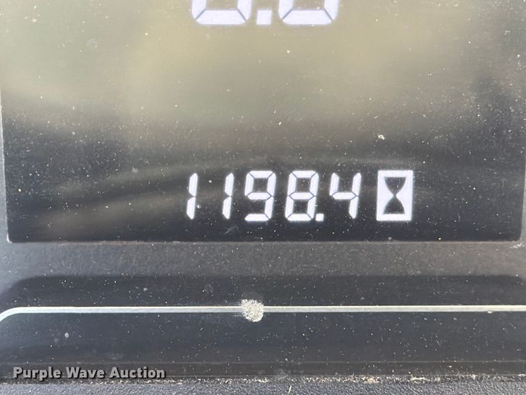 image for item YA1825 2023 John Deere 5100E MFWD tractor