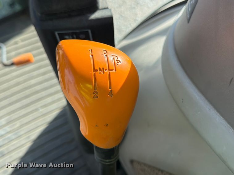 image for item YA1825 2023 John Deere 5100E MFWD tractor