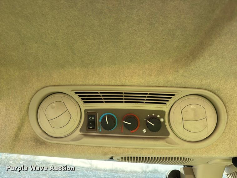 image for item YA1825 2023 John Deere 5100E MFWD tractor