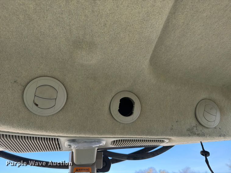 image for item YA1825 2023 John Deere 5100E MFWD tractor