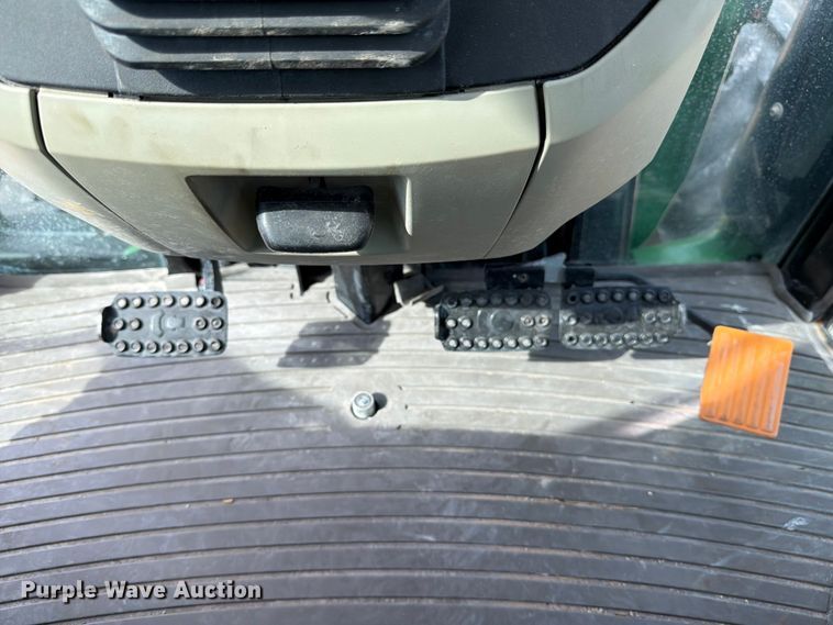 image for item YA1826 2020 John Deere 5100M MFWD tractor