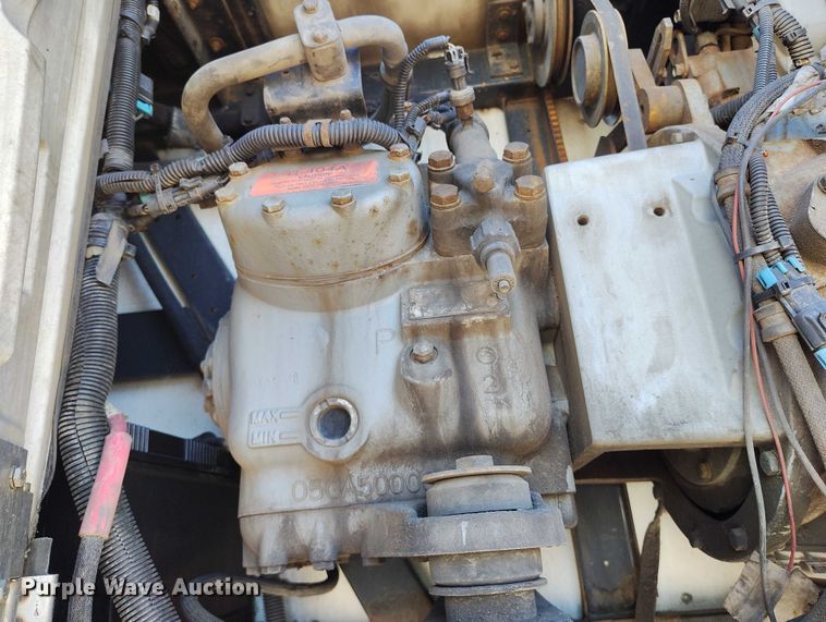 image for item DT0752 2011 Utility refrigerated van trailer