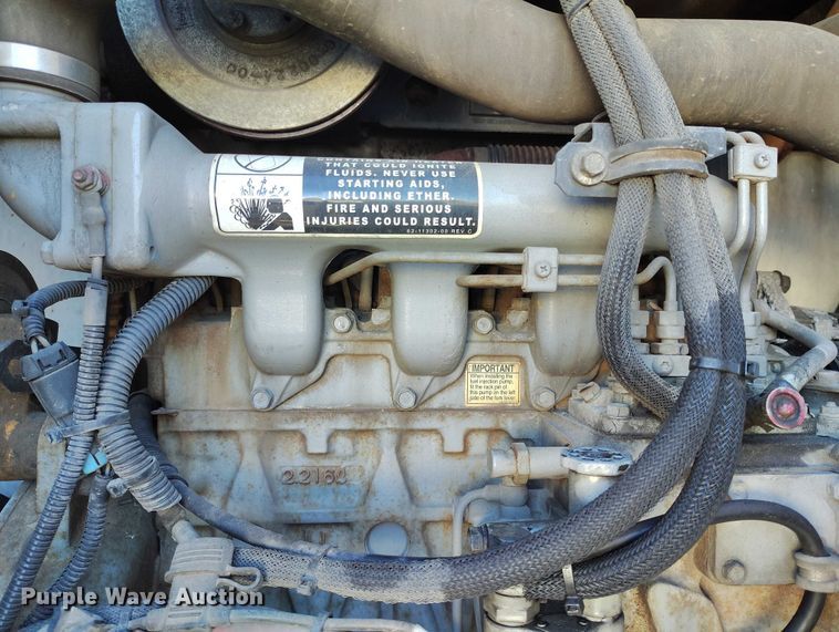 image for item DT0752 2011 Utility refrigerated van trailer