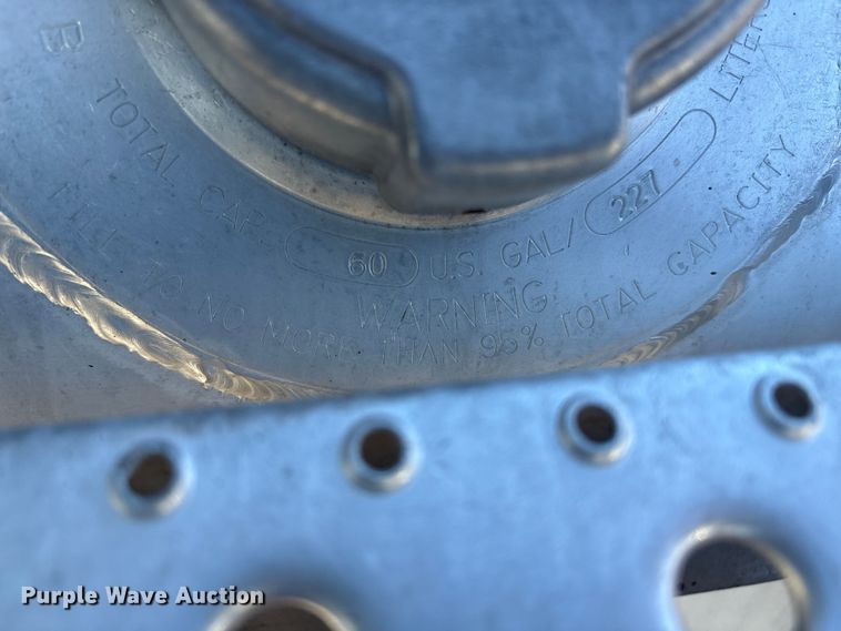 image for item DT2769 2019 Freightliner Cascadia semi truck