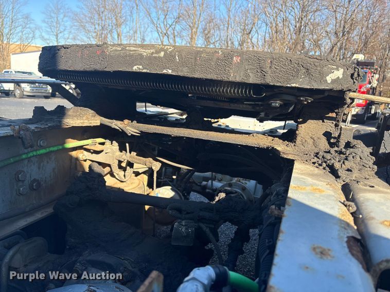 image for item DT2769 2019 Freightliner Cascadia semi truck