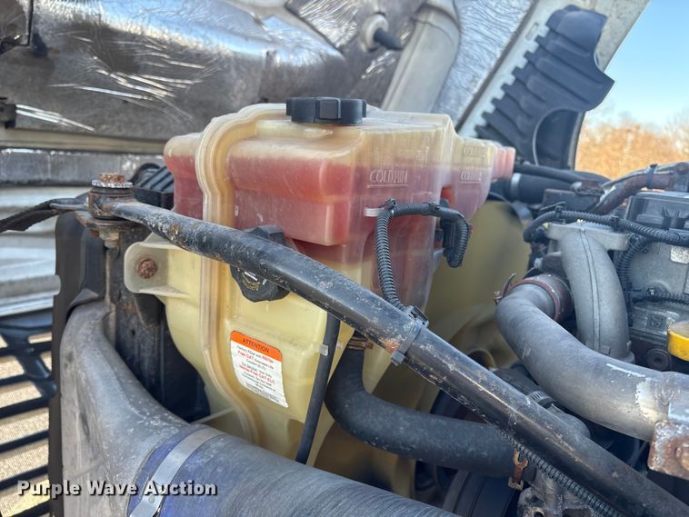 image for item DT2769 2019 Freightliner Cascadia semi truck