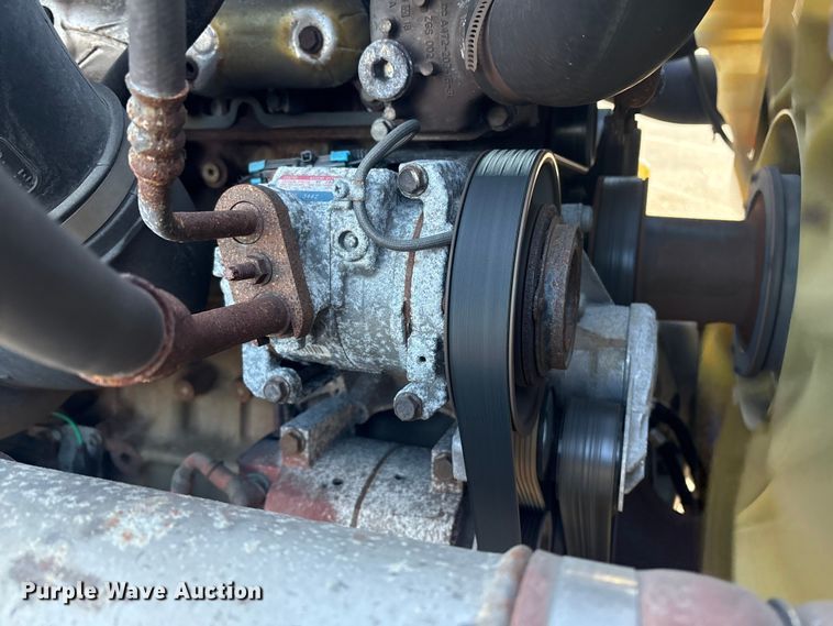 image for item DT2769 2019 Freightliner Cascadia semi truck