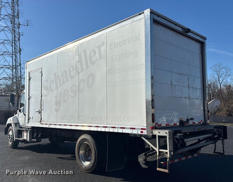 image for item DT2770 2018 Hino 268 box truck