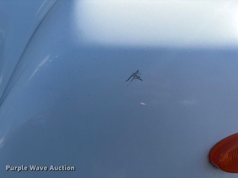 image for item DT2770 2018 Hino 268 box truck