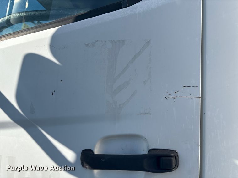 image for item DT2770 2018 Hino 268 box truck